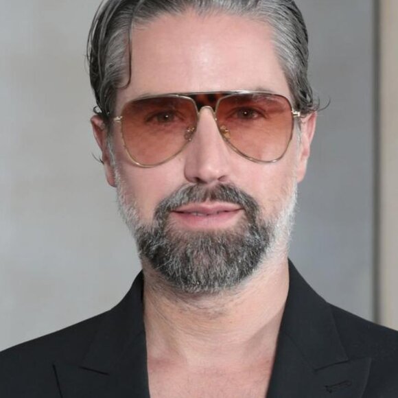 Tom Ford Ethan FT0935 28F Sunglasses Gold Aviator Frame, Brown Lenses - Picture 3 of 10